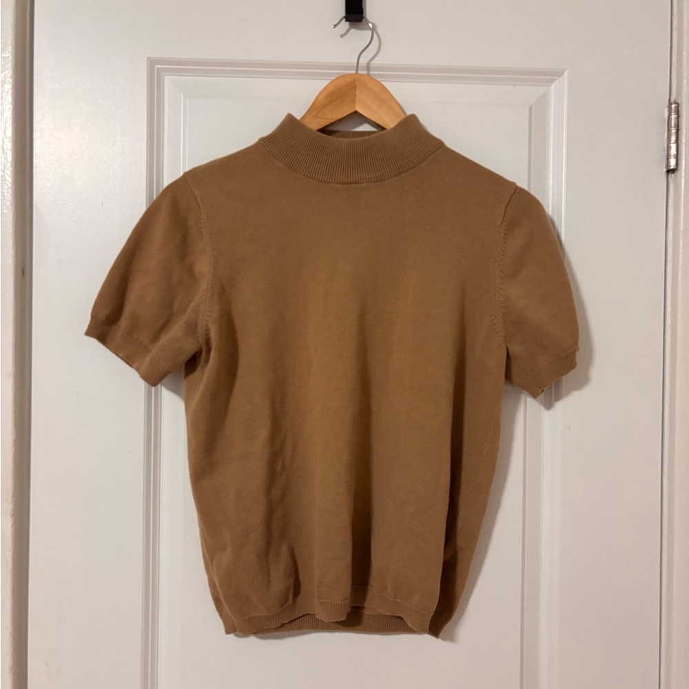 Alia Tan Short Sleeve Women's Tee ✨2 FOR 25✨